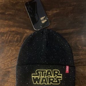 Levi’s Star Wars toque brand new with tags black in colour